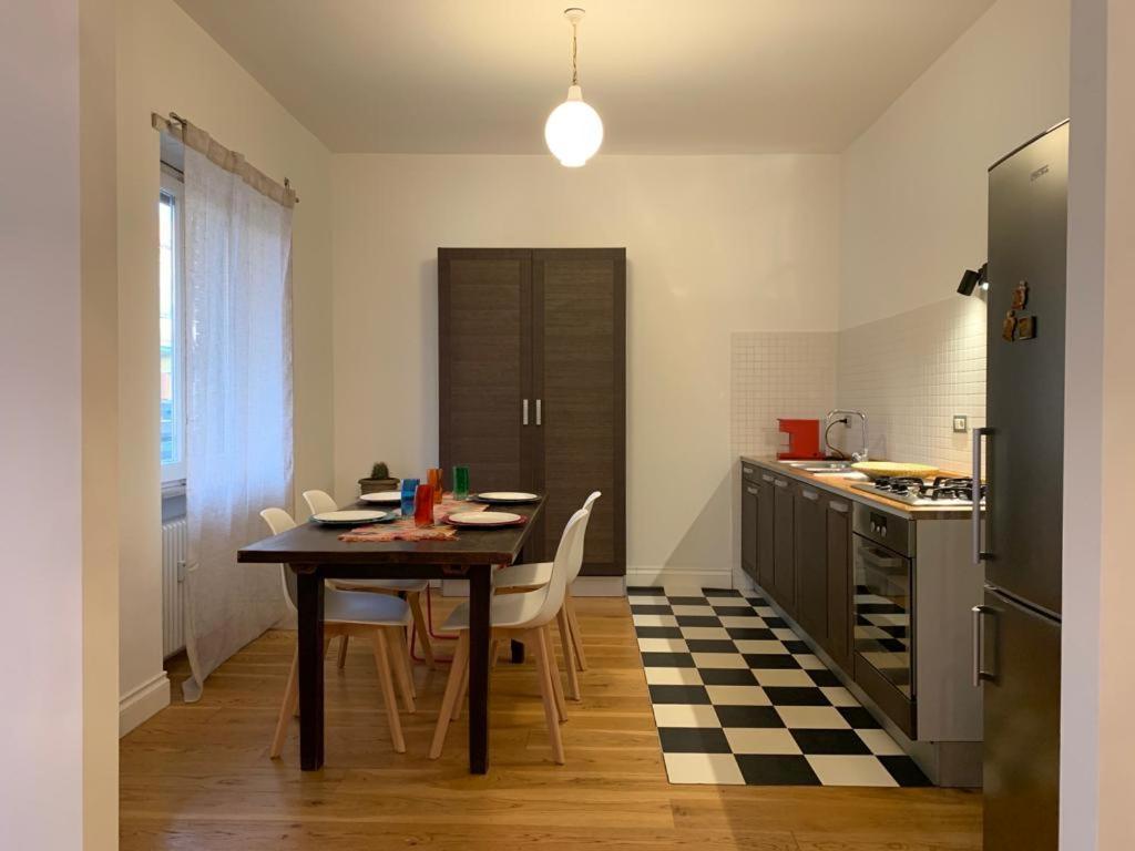 テルニCasa Mentanaアパートメント エクステリア 写真