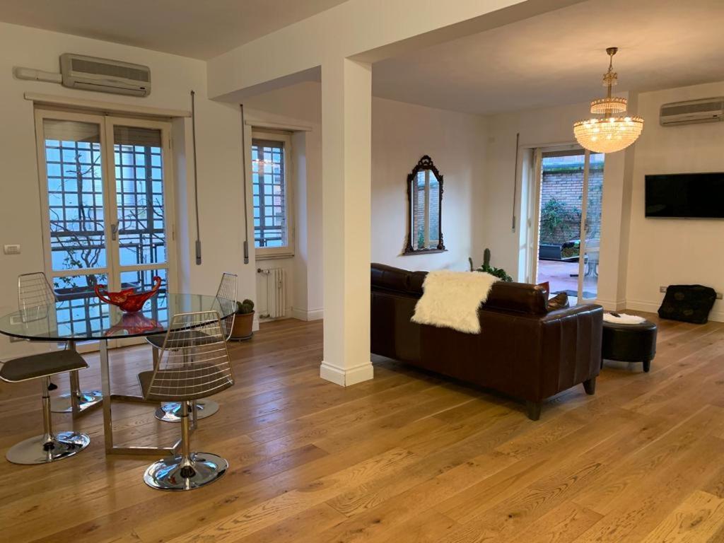 テルニCasa Mentanaアパートメント エクステリア 写真